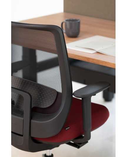 SILLA TRIM 30 RESPALDO DE MALLA DE ACTIU 2