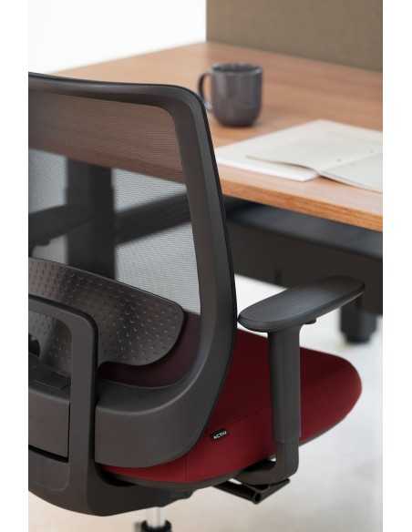 SILLA TRIM 30 RESPALDO DE MALLA DE ACTIU