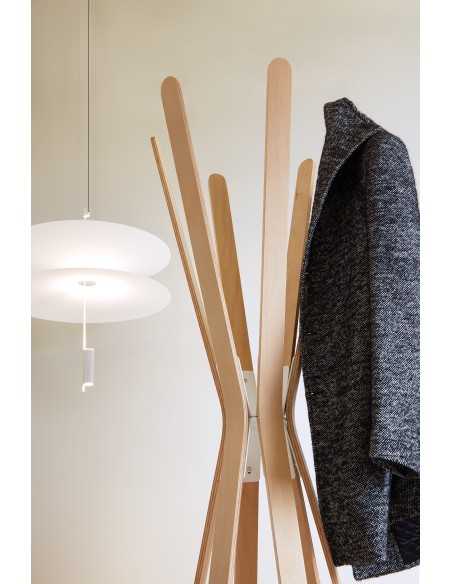 PERCHERO DE PIE MILANO DE MADE DESIGN