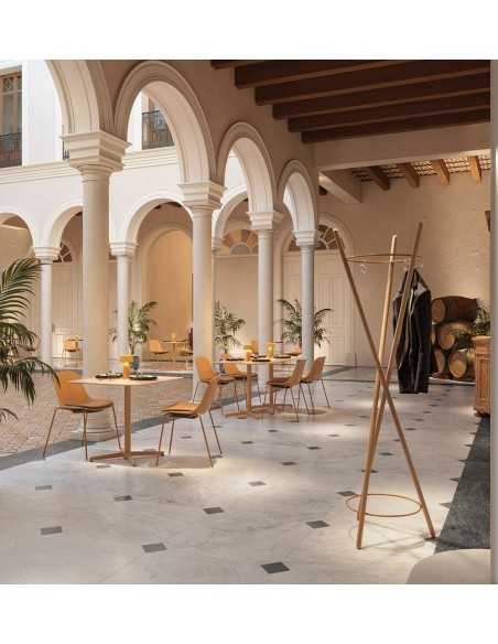 PERCHERO TIPI DE ESPATTIO