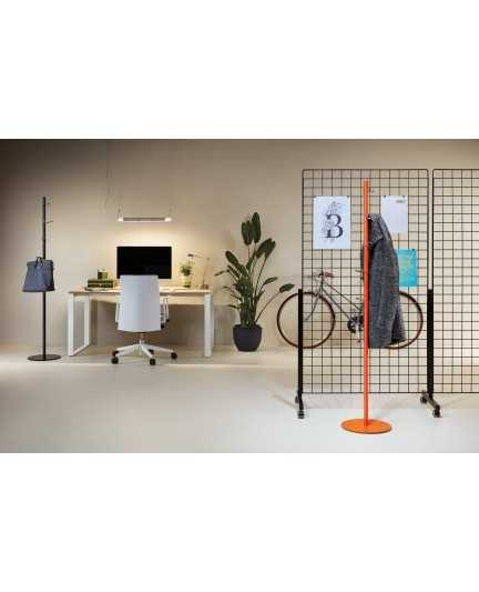 PERCHERO DE PIE BOLOGNA DE MADE DESIGN 2